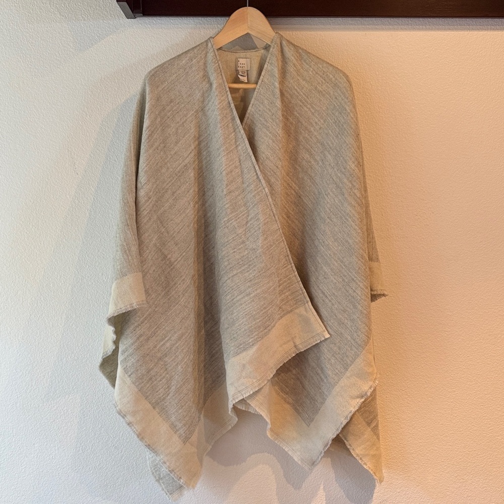 A New Day Travel Shrug Lightweight Soft Poncho, Grey, One Size